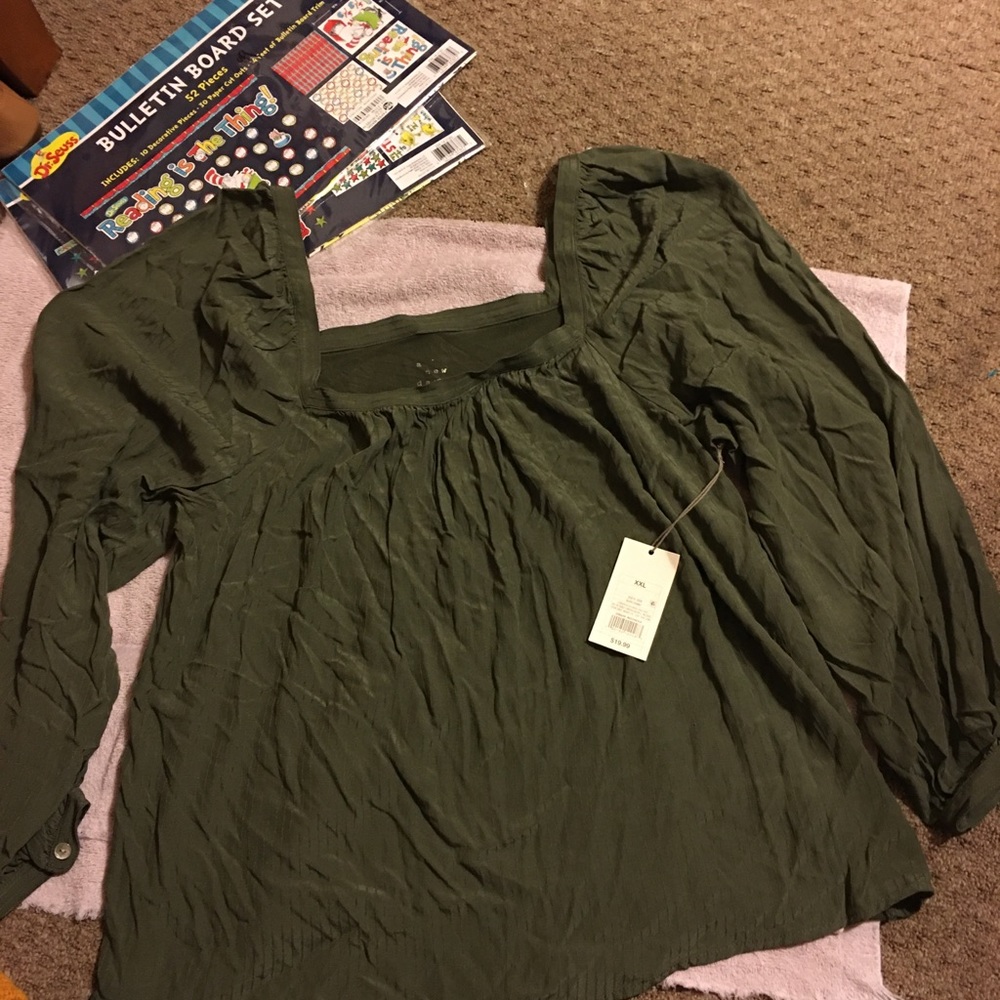 2-NWT tops